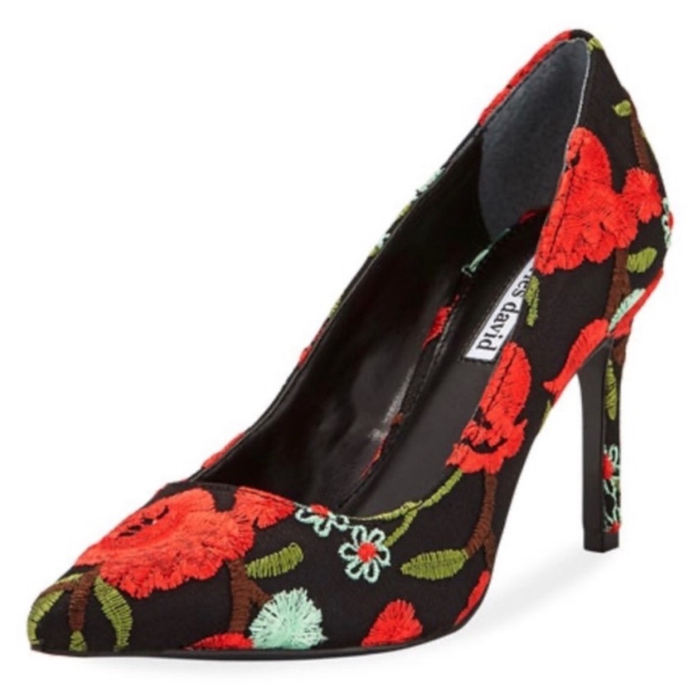 Charles David Black & Red Floral Embroidered Pumps Sz 6 — Statement Heels